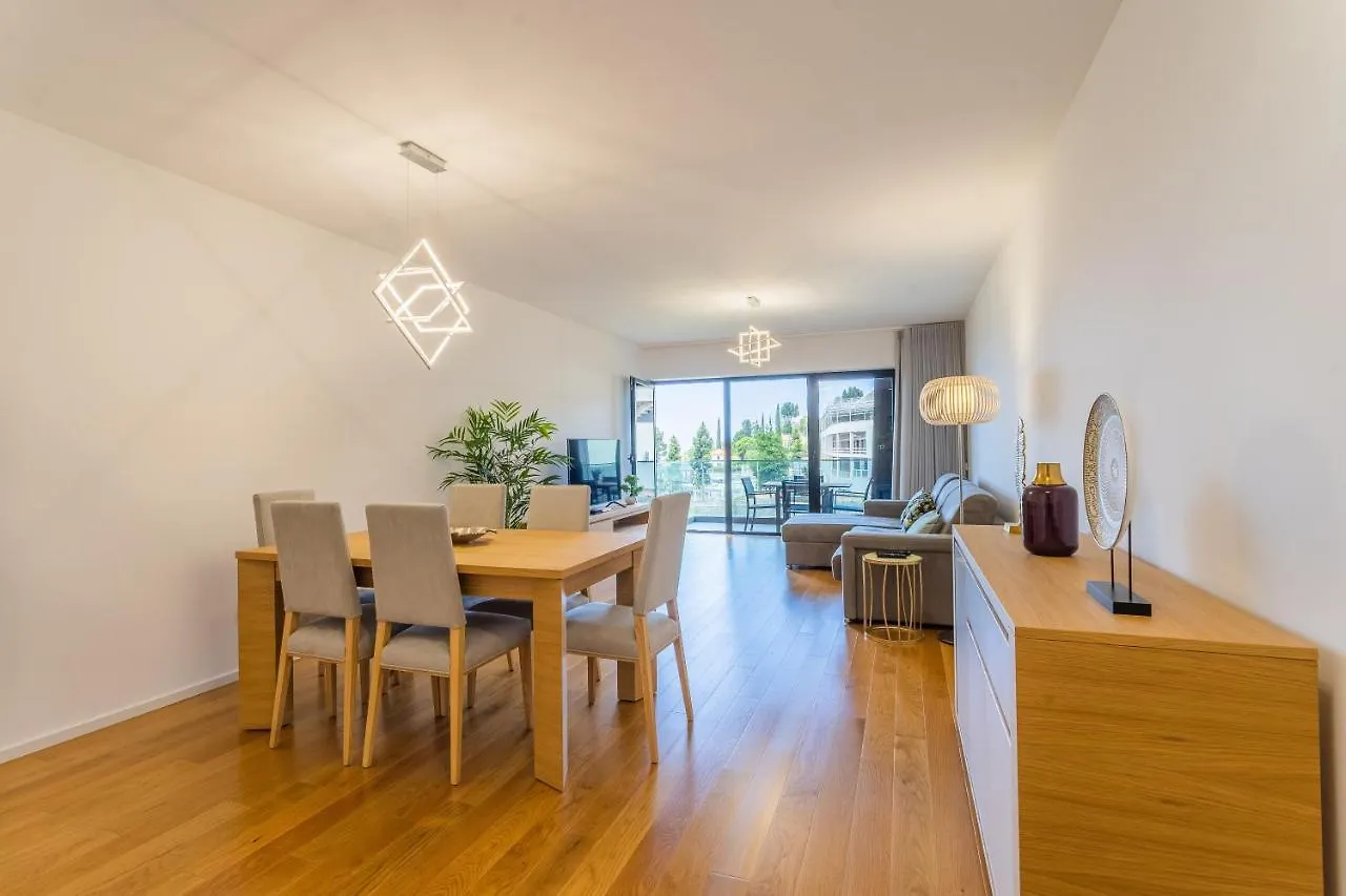 Flh Funchal Balcony Flat With Pool Appartement Funchal (Madeira)