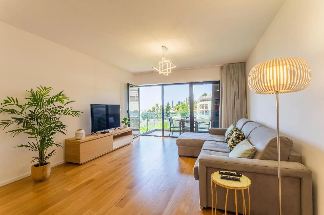 Flh Funchal Balcony Flat With Pool Appartement
